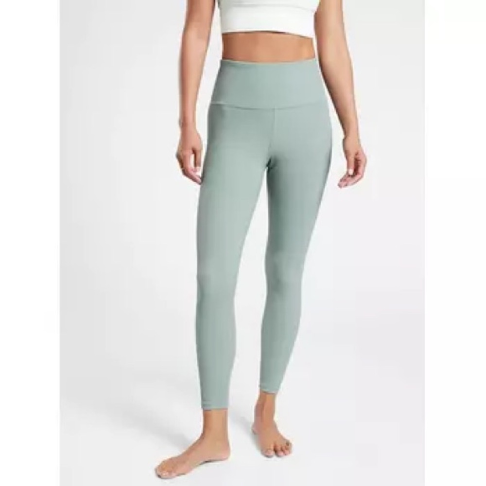 Athleta | Elataion Rib Tight Leggings